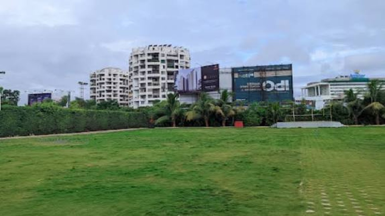 Ivy Lawns & Community Centre, Pune