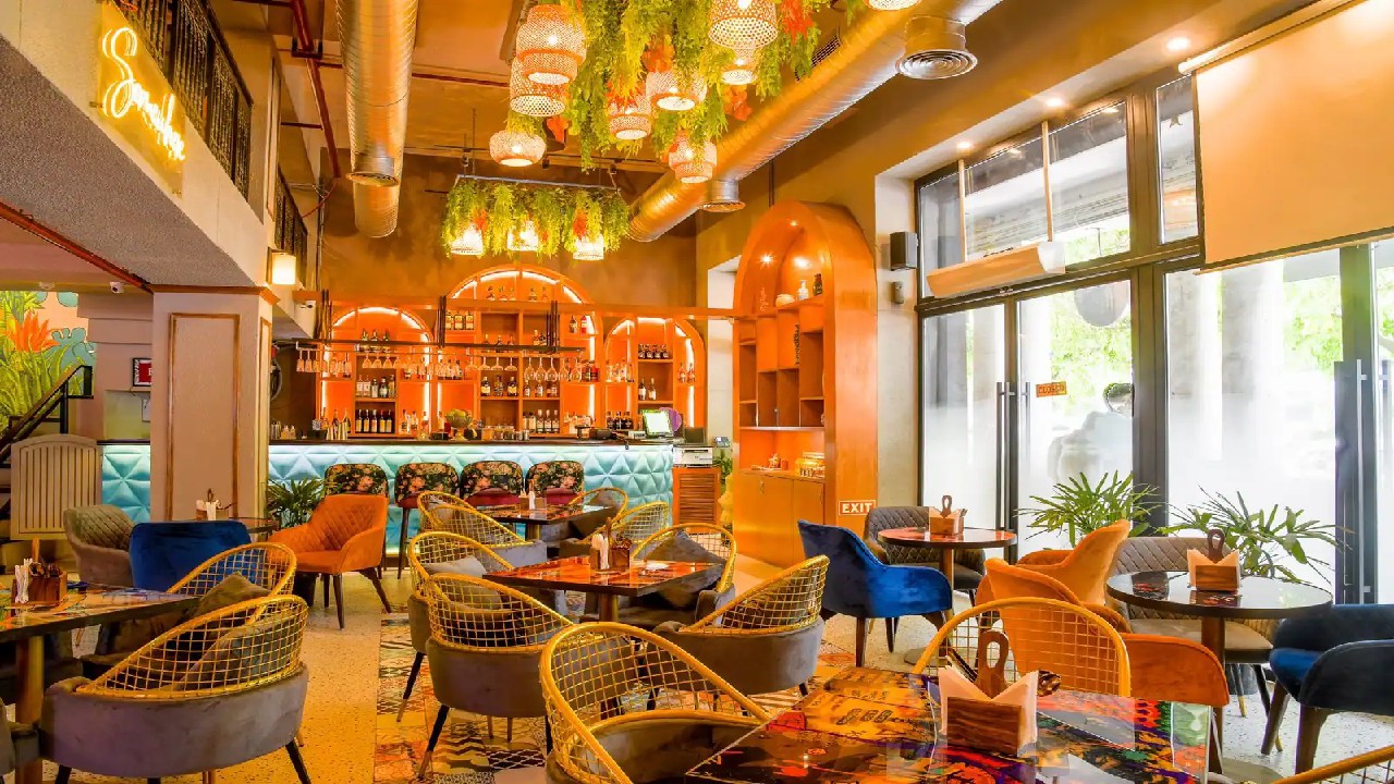 Somewhere Restaurant & Bar | Middle Circle