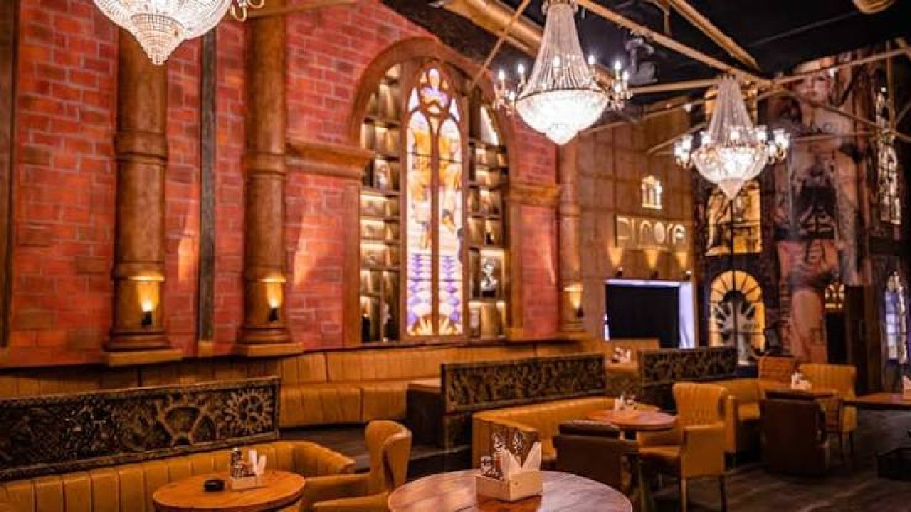 Di Mora | The Mills, Bund Garden Road, Pune