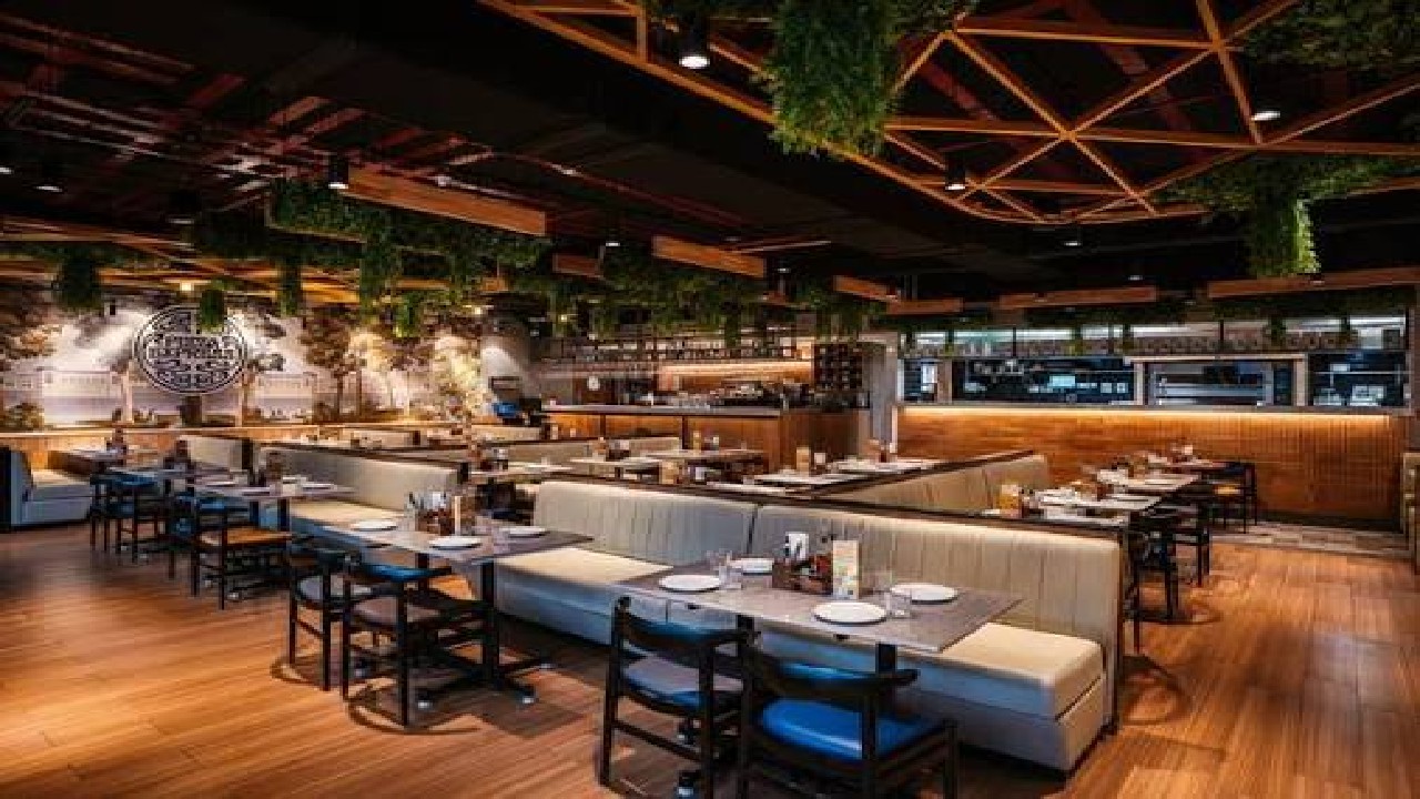 Pizza Express, Bandra: Mumbai 📍